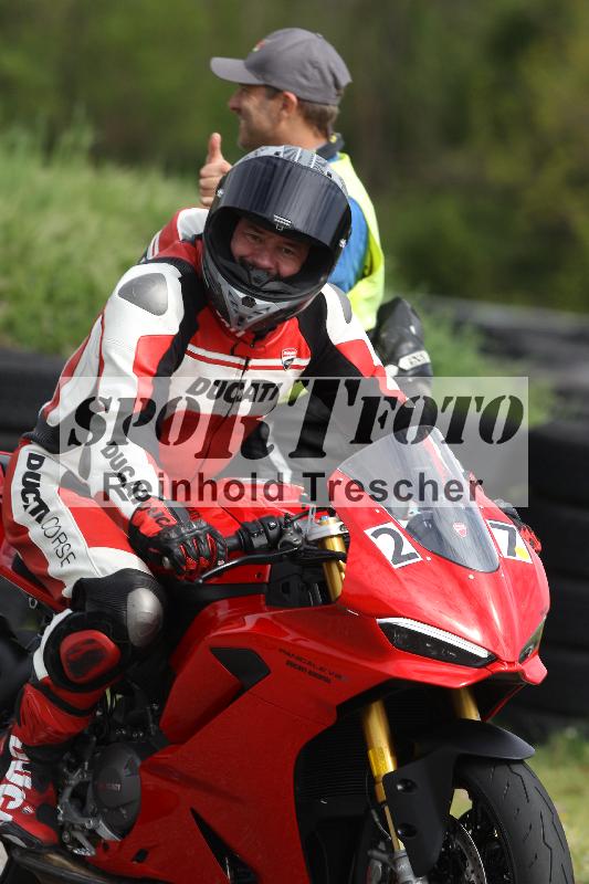 /Archiv-2025/10 23.04.2025 Cornu Master School ADR/rot-rouge/27